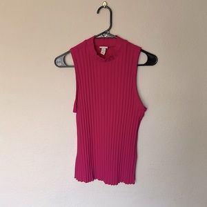 Magenta tank